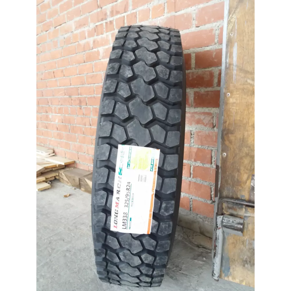 Грузовая шина 325/95 R24 Long March LM-338 22PR в Кизеле